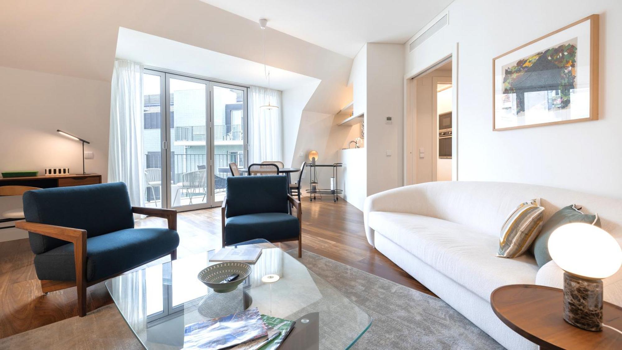 Apartament Stunning With Balcony By Lovelystay